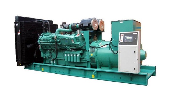 金湾全新常柴200kw大型柴油发电机组